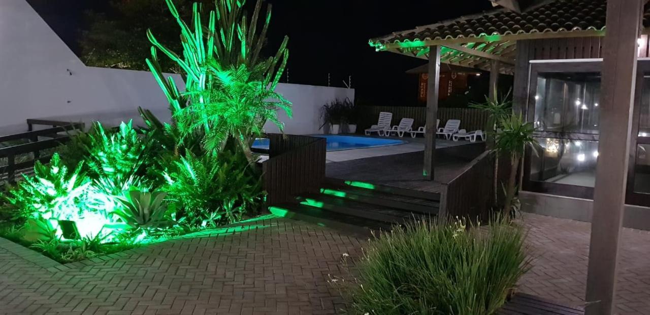 Apartamento Ilha Dos Patos Ingleses Na Beira Do Mar Флоріанополіс Екстер'єр фото